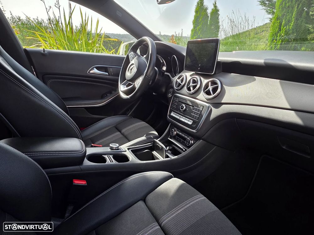 Mercedes-Benz CLA 200 - 7