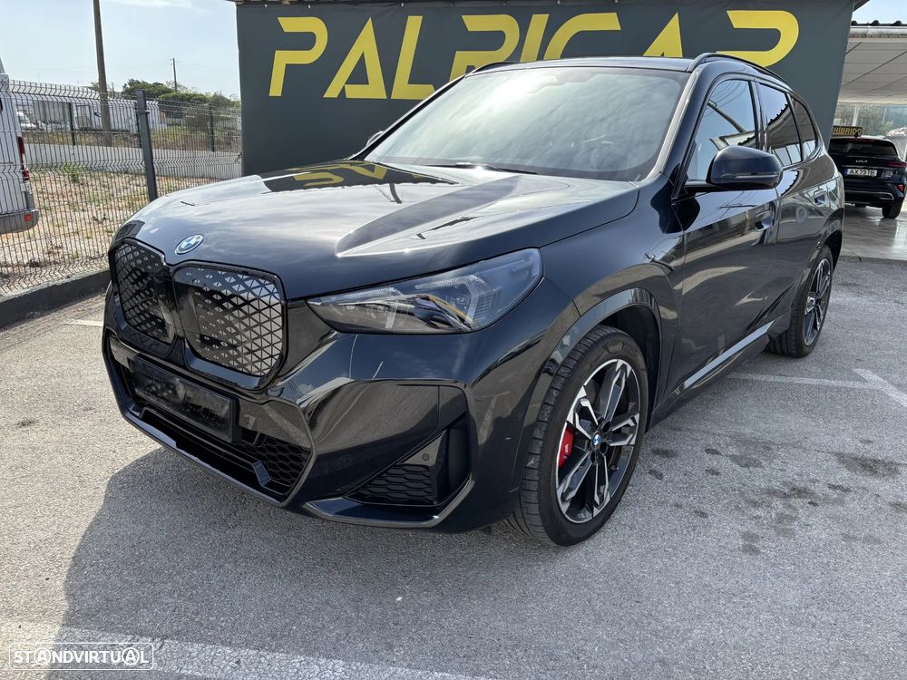 BMW iX1 eDrive20 Pack Desportivo M Pro - 3