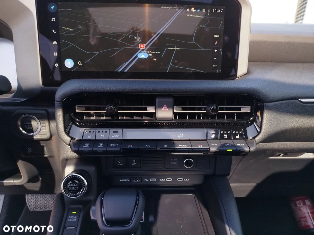 Toyota Land Cruiser - 15