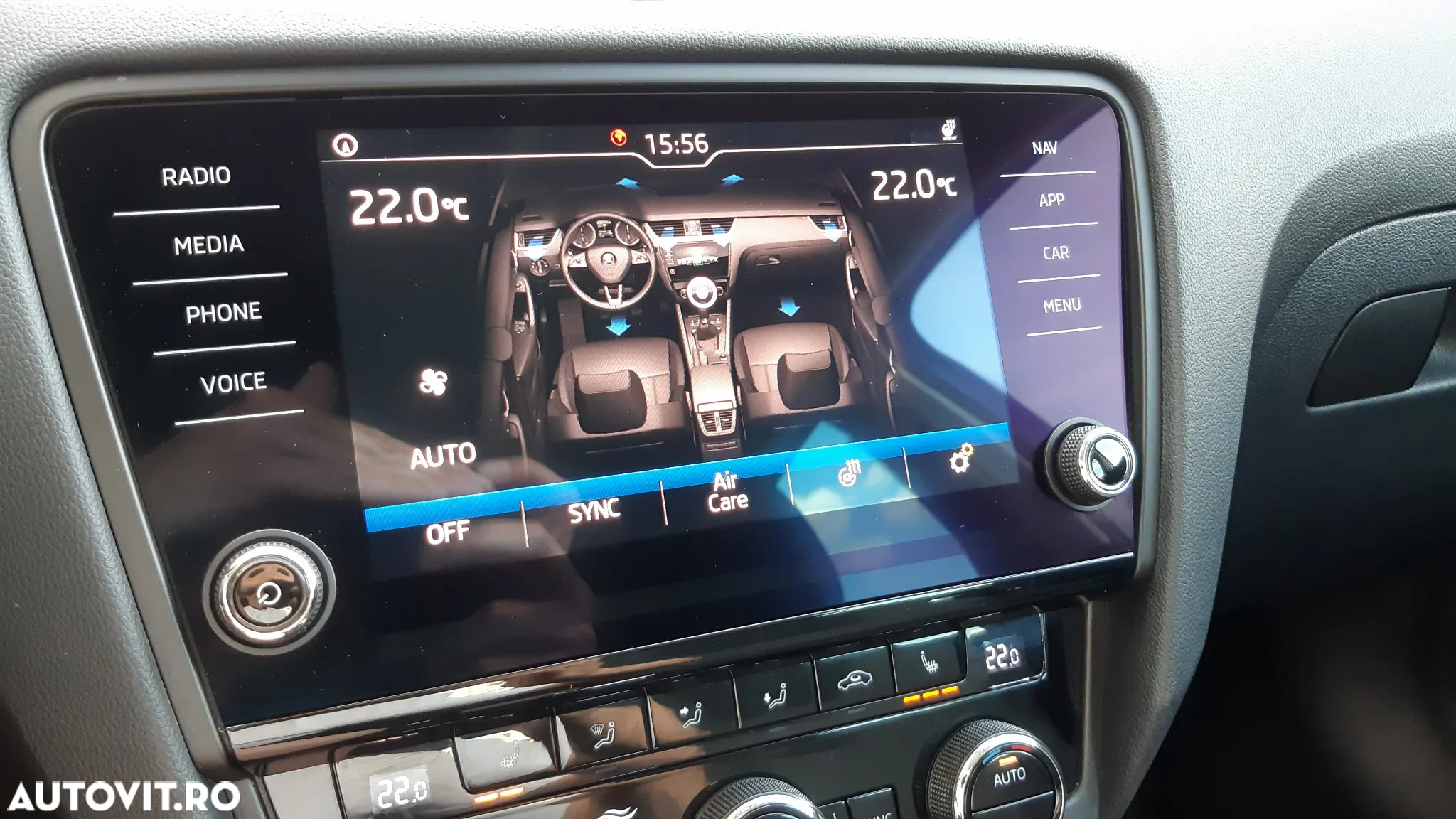 Skoda Octavia 2.0 TDI (Green tec) DSG Style - 27