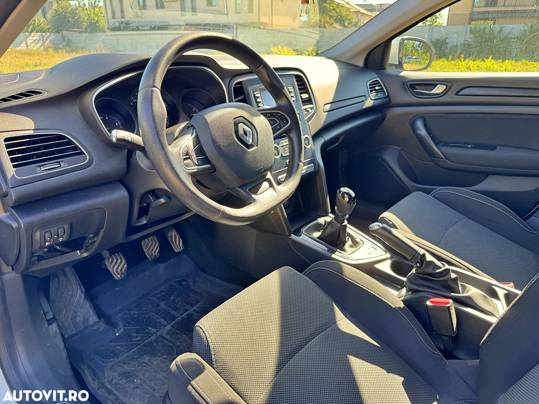 Renault Megane ENERGY dCi Life - 6