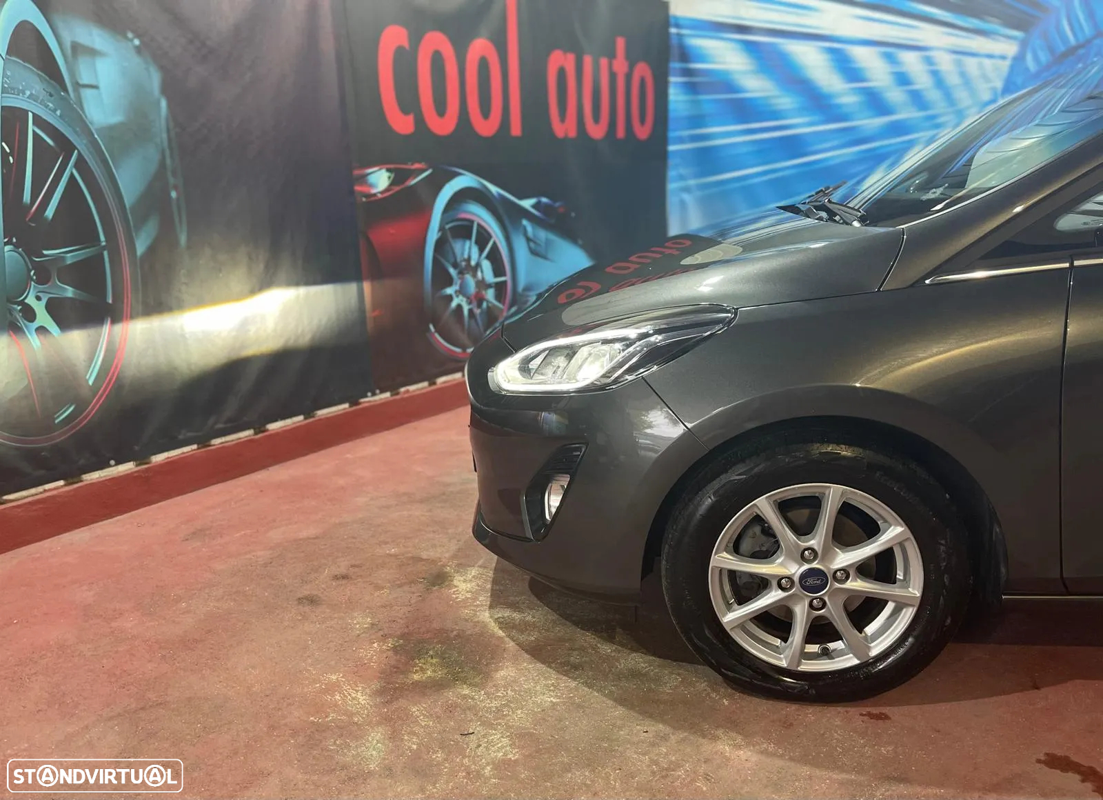 Ford Fiesta 1.0 EcoBoost S&S TITANIUM - 23