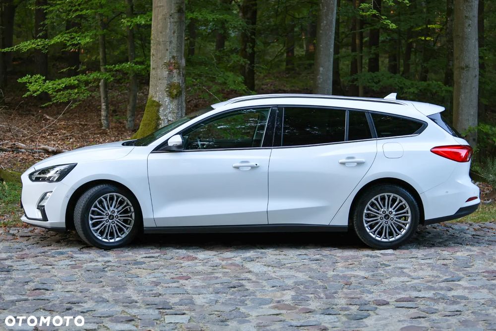 Ford Focus 1.0 EcoBoost Titanium X - 1