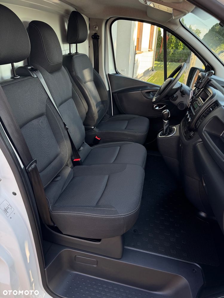 Renault Trafic - 8
