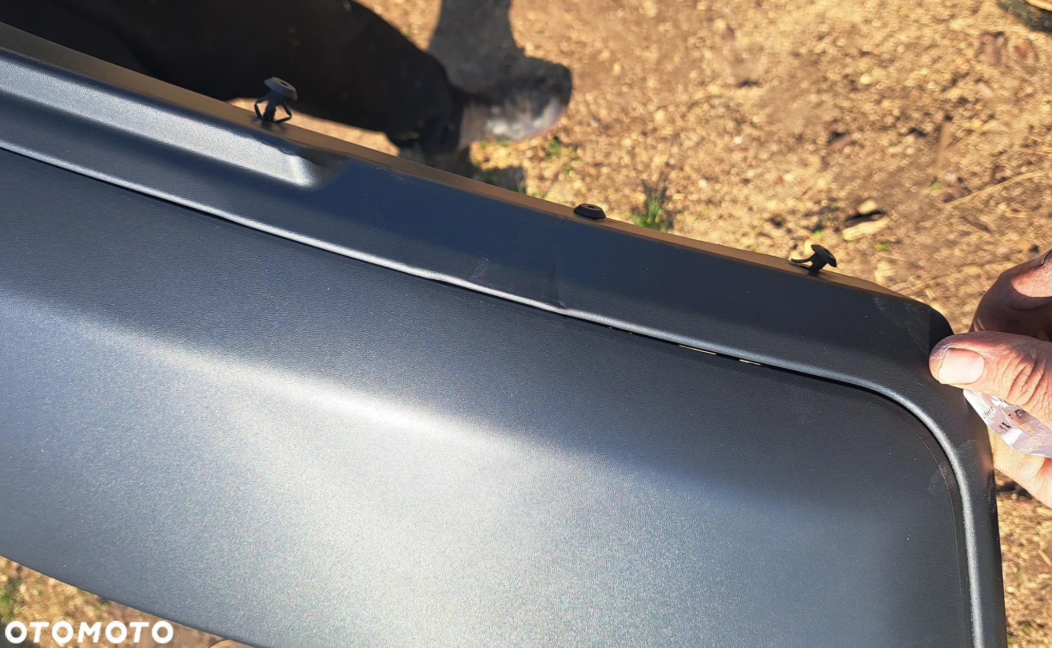 Listwa nakładka na przedni błotnik prawy Jeep Wrangler JL Gladiator 6CE76RXFAH Poszerzenie nadkola błotnika prawy przód Jeep Wrangler JL Gladiator 6CE76RXFAH - 6