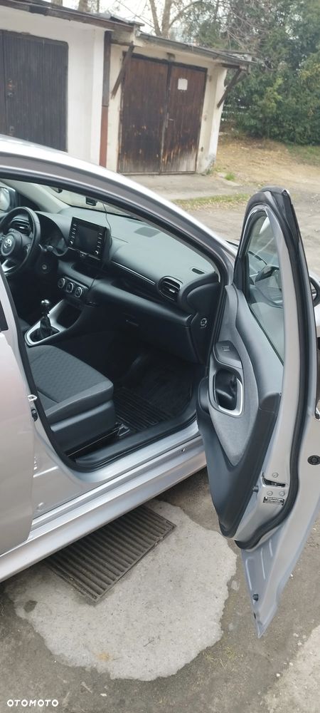 Toyota Yaris 1.5 Comfort - 11