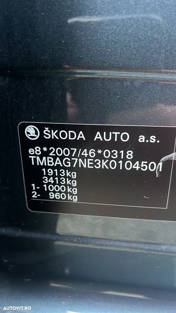 Skoda Octavia 1.6 TDI DSG Ambition - 30