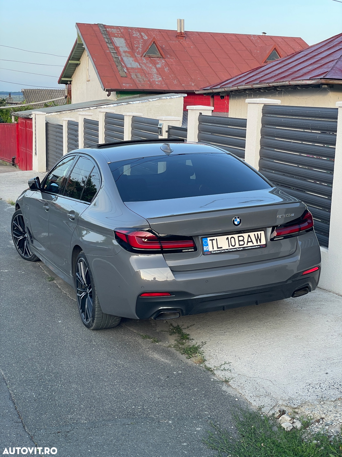 BMW Seria 5 530e Aut. - 2