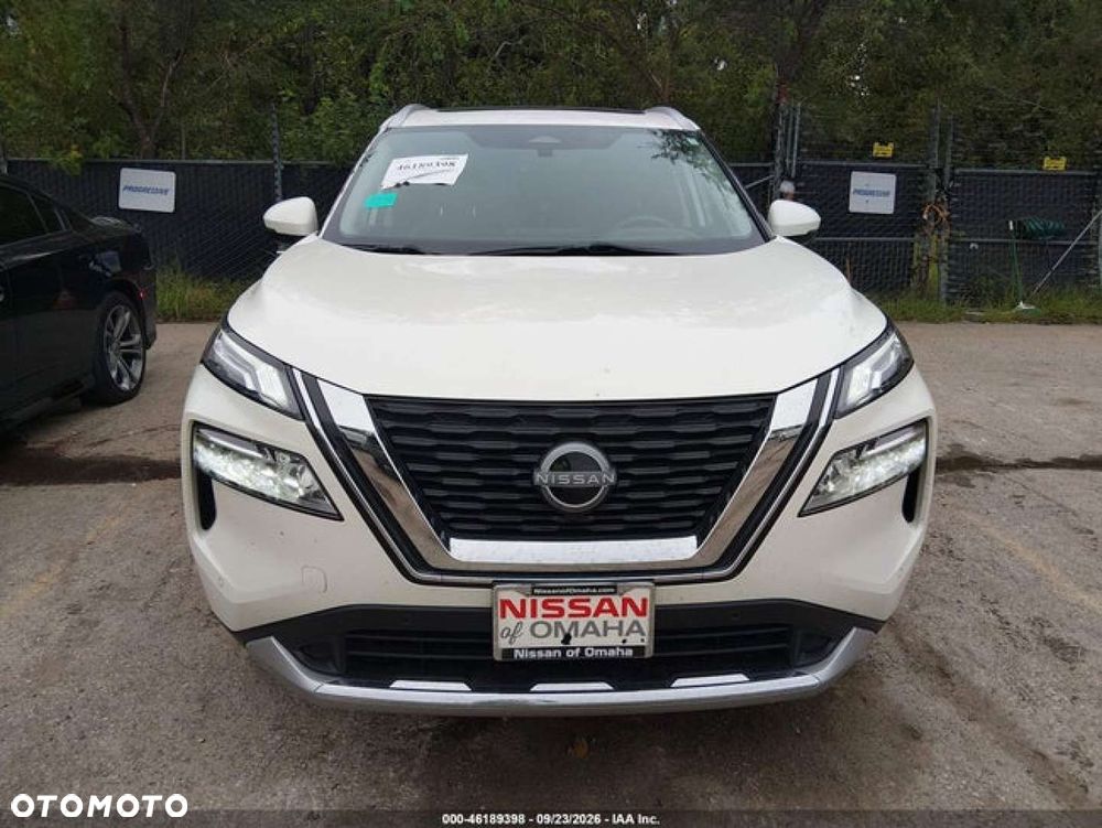 Nissan Rogue - 8