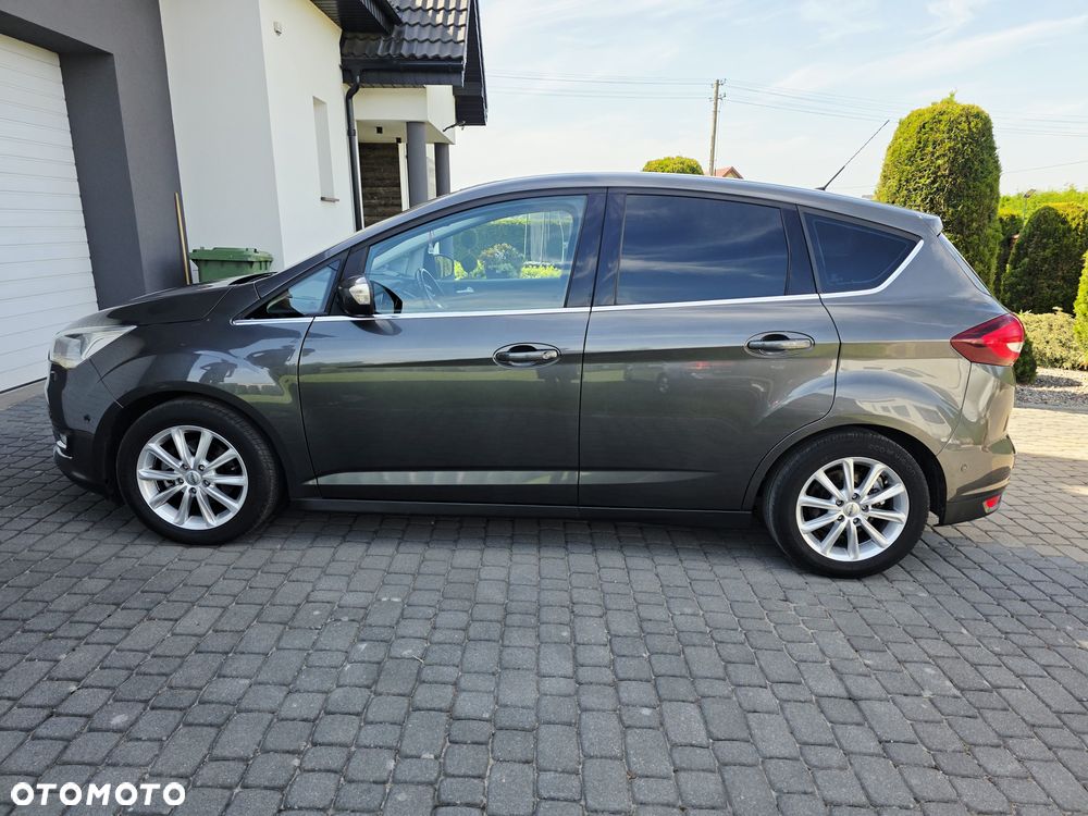 Kia Sportage - 4