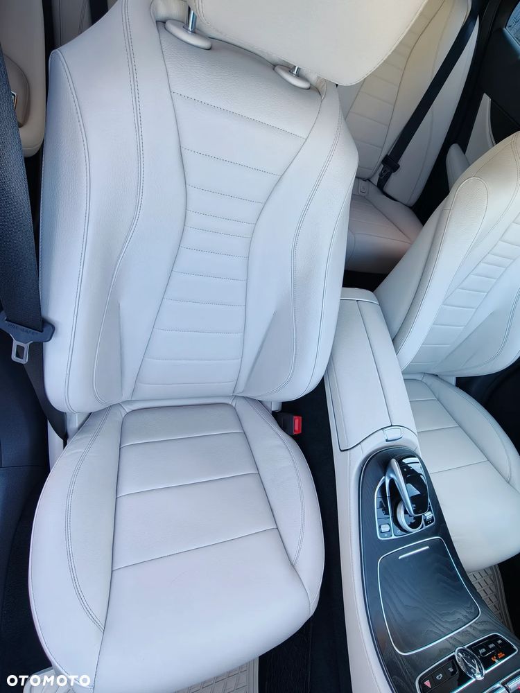 Mercedes-Benz Klasa E 220 d 4-Matic Avantgarde - 13