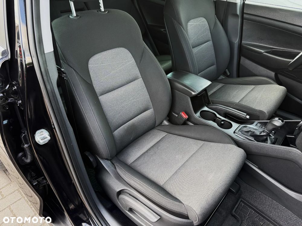 Hyundai Tucson blue 1.6 CRDi 2WD DCT Premium - 14