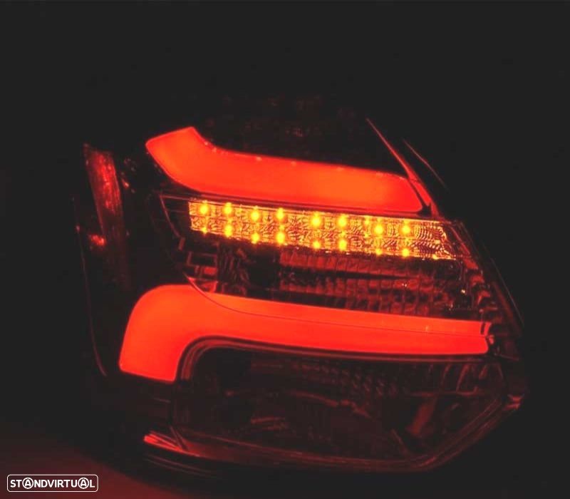 FAROLINS TRASEIROS LED DINÂMICOS FORD FOCUS 3 HATCHBACK 11-14 BLACK PRETO - 3