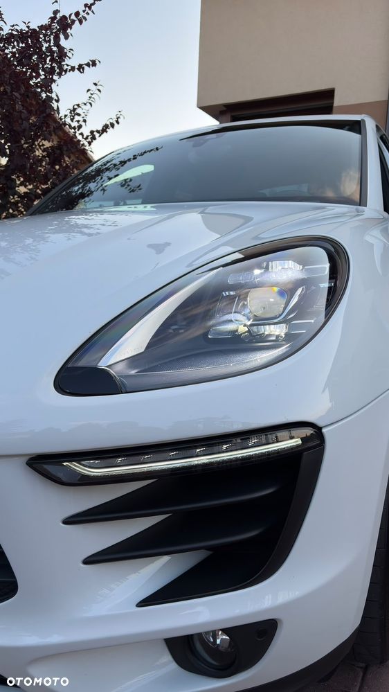 Porsche Macan - 13