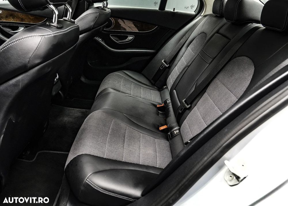 Mercedes-Benz C 300 Aut. - 16