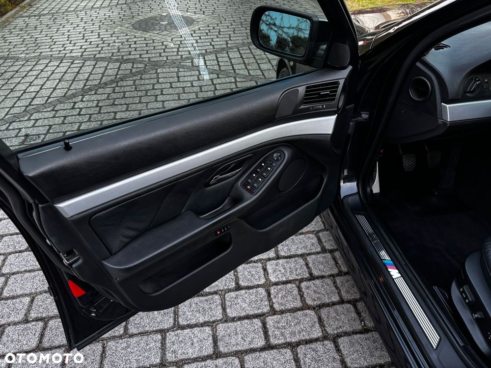 BMW Seria 5 - 27