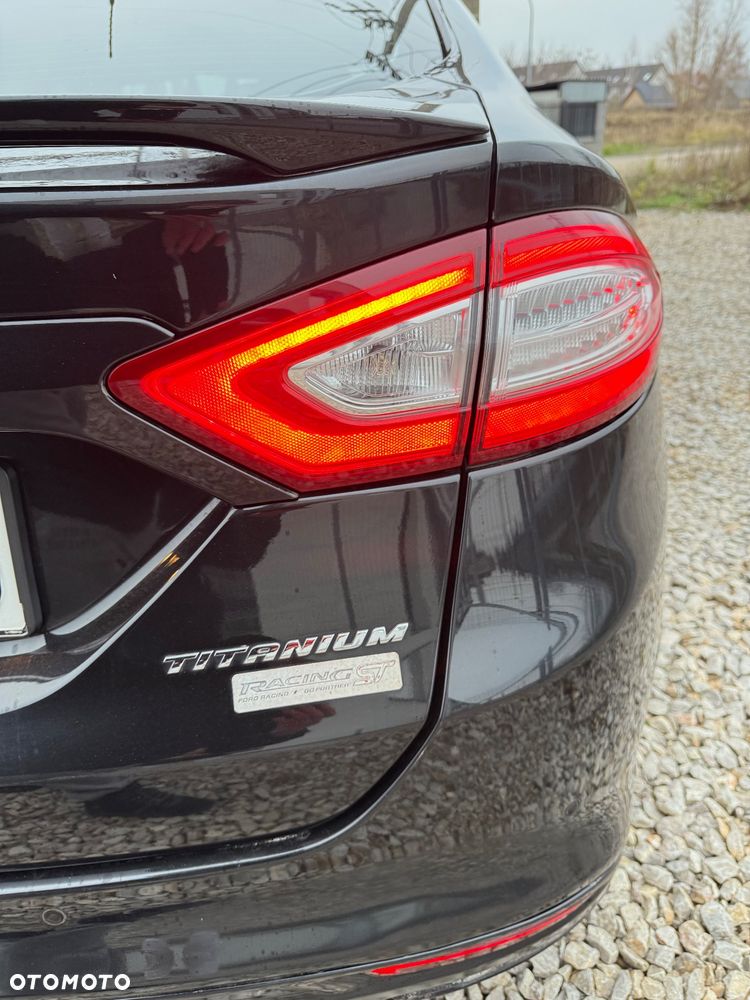 Ford Fusion 2.0 EcoBoost Titanium - 9