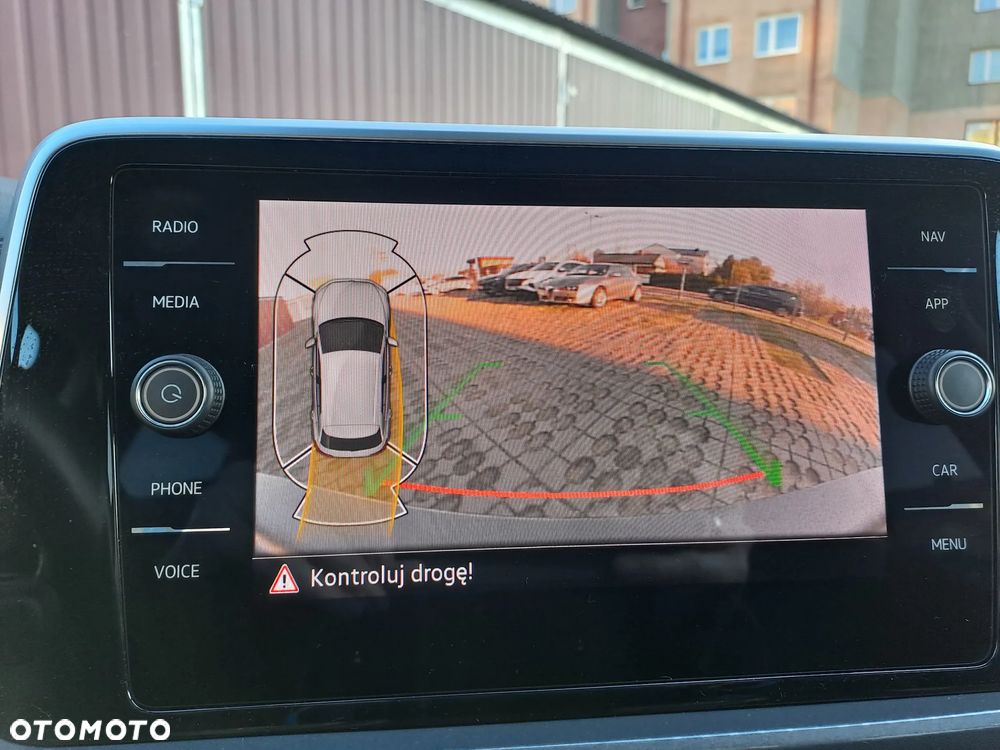 Volkswagen T-Roc 1.5 TSI Style DSG - 19