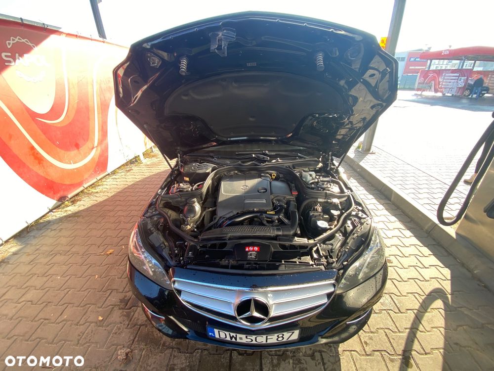 Mercedes-Benz Klasa E 200 7G-TRONIC Avantgarde - 20