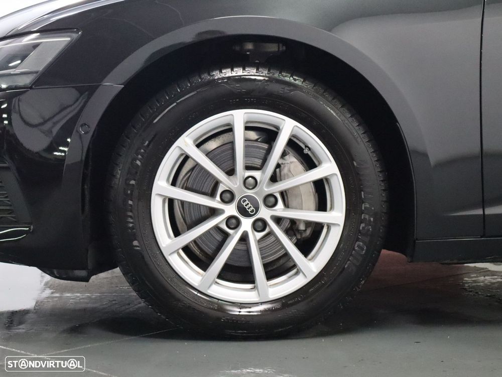 Audi A6 Avant 40 TDI Design S tronic - 26