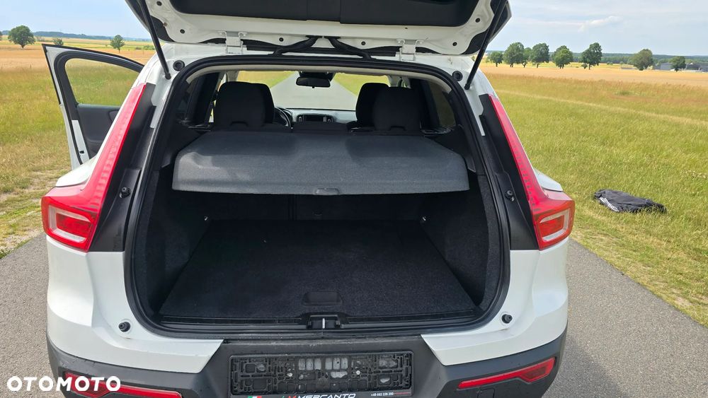 Volvo XC 40 D3 Momentum - 17