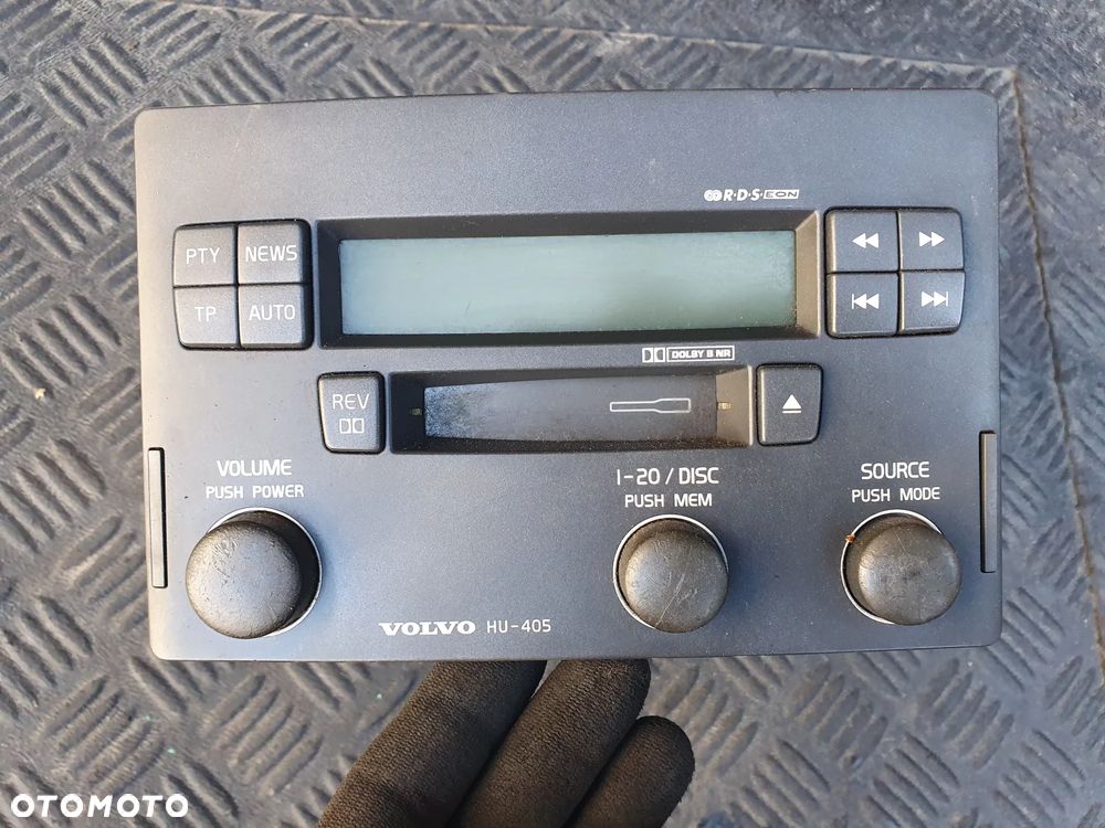 VOLVO V40 S40 I RADIO FABRYCZNE 30887083 HU-405 + KOD