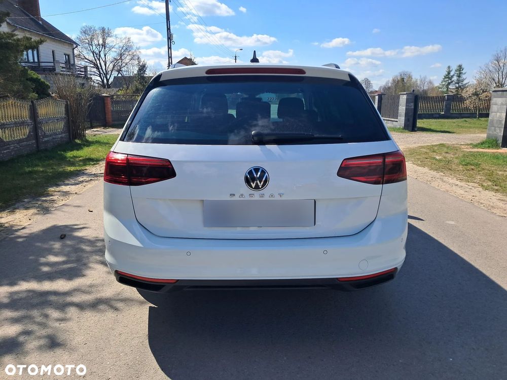 Volkswagen Passat 2.0 TDI SCR DSG Business - 5