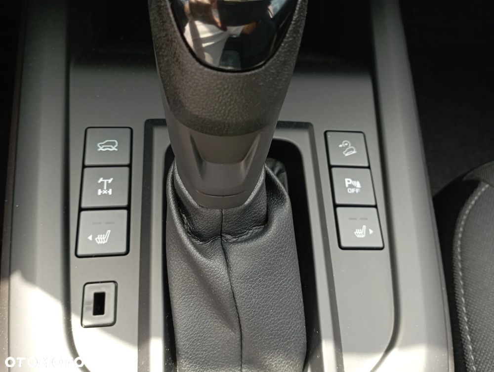Isuzu D-Max 1.9 EC LS - 34