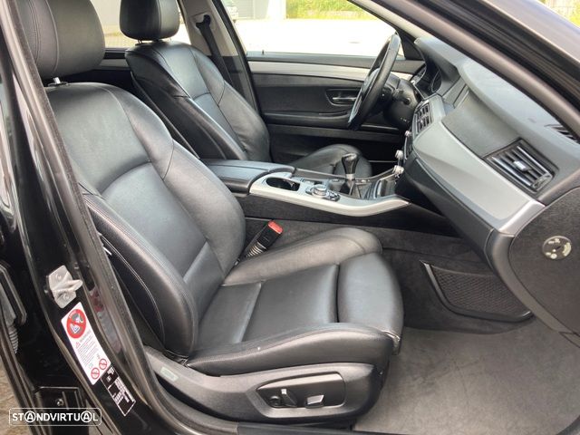 BMW 520 d Line Luxury - 30