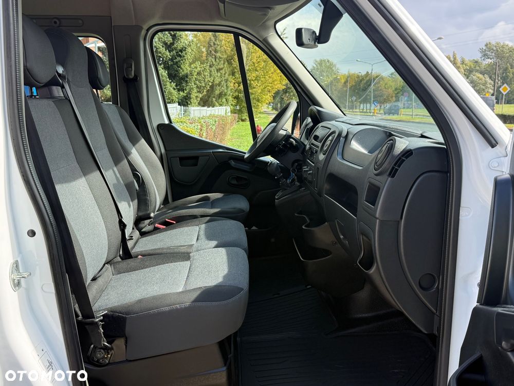 Renault MASTER 2,3 DCI 130KM L2H2 BRYGADÓWKA 7 MIEJSC SERWIS ASO - 38