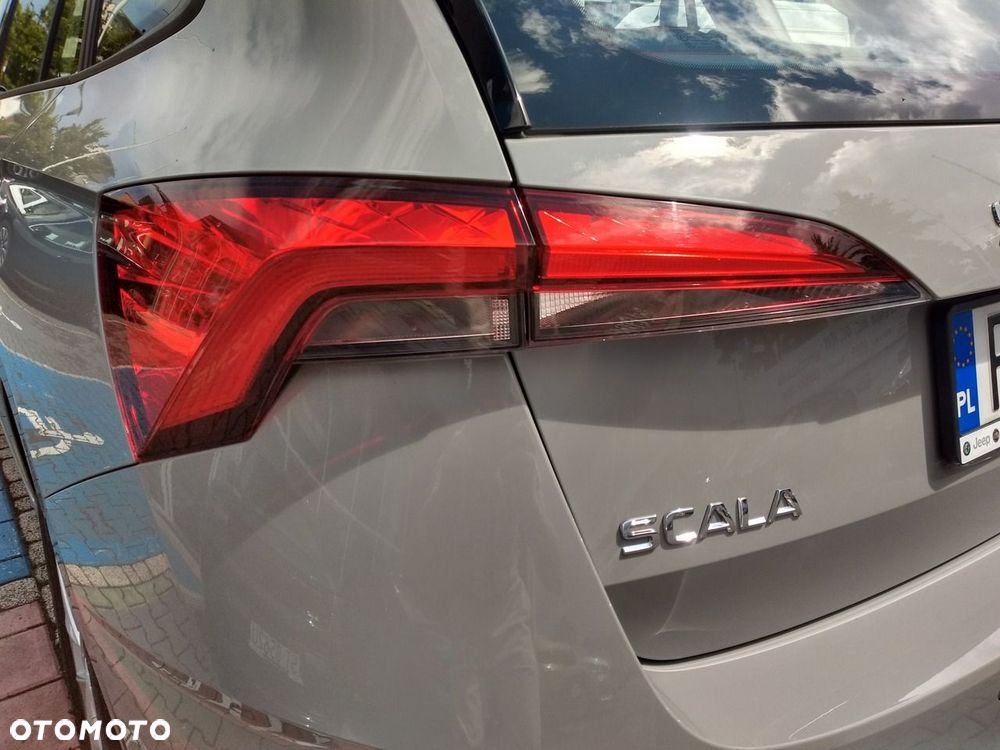 Skoda Scala 1.0 TSI Essence - 31