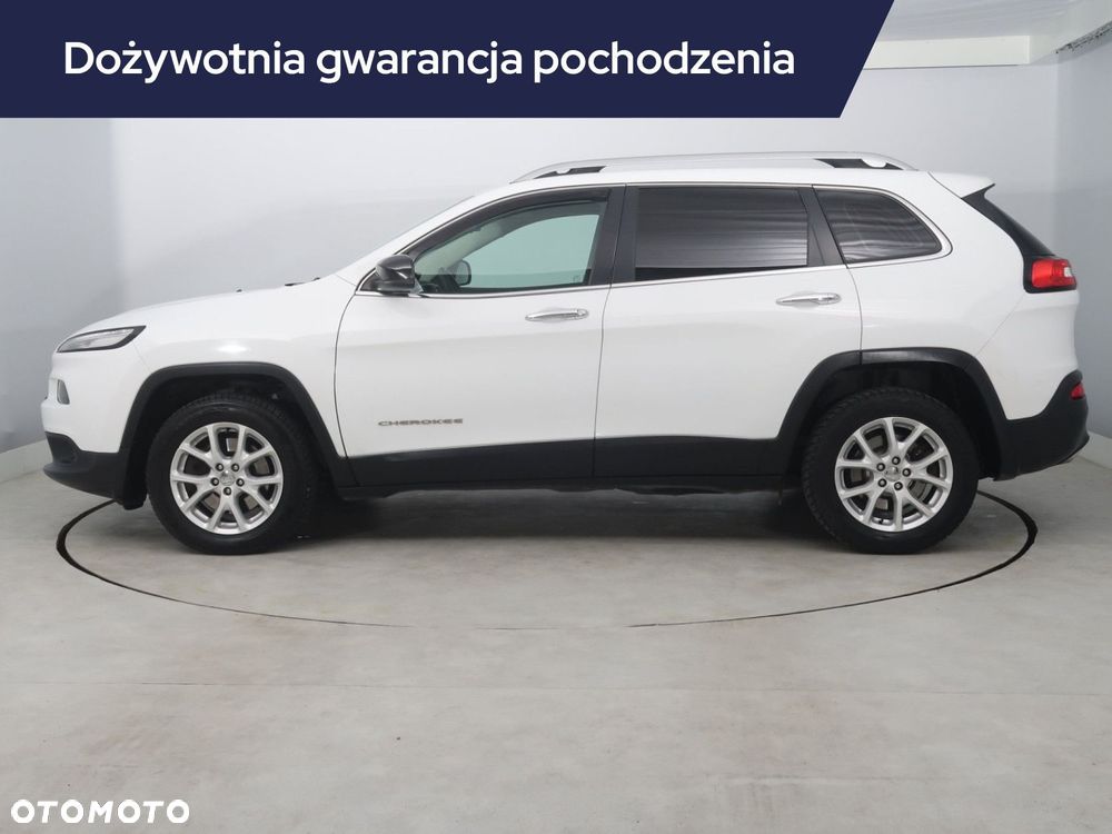 Jeep Cherokee - 4
