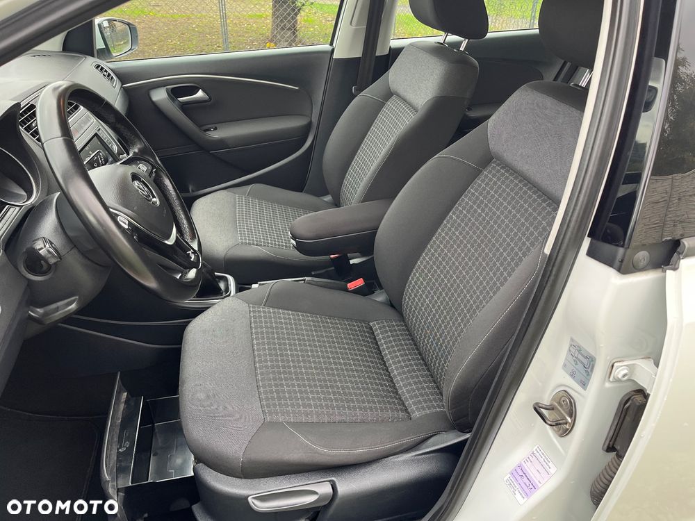 Volkswagen Polo 1.2 TSI (Blue Motion Technology) Comfortline - 19
