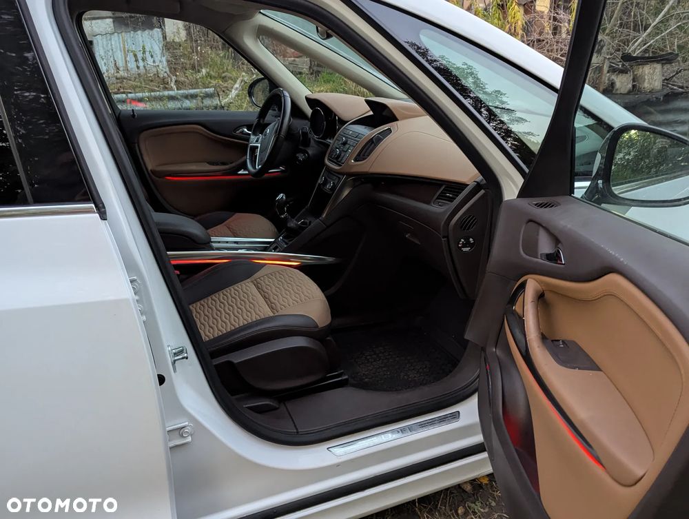 Opel Zafira 1.4 Turbo Innovation - 10