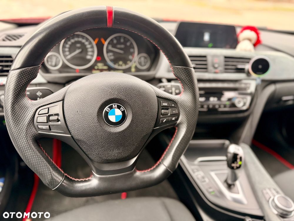 BMW Seria 3 316d Sport Line Shadow - 26