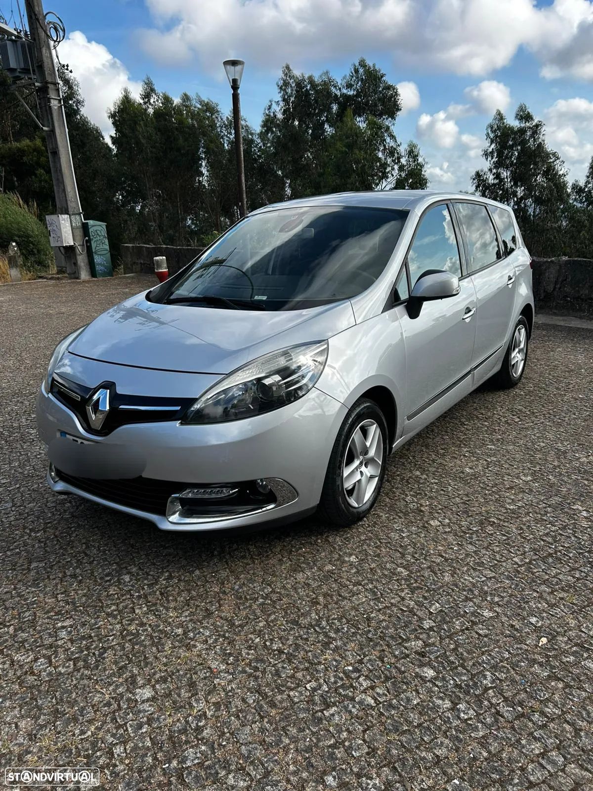 Renault Grand Scénic ENERGY dCi 110 Start & Stop Dynamique - 1