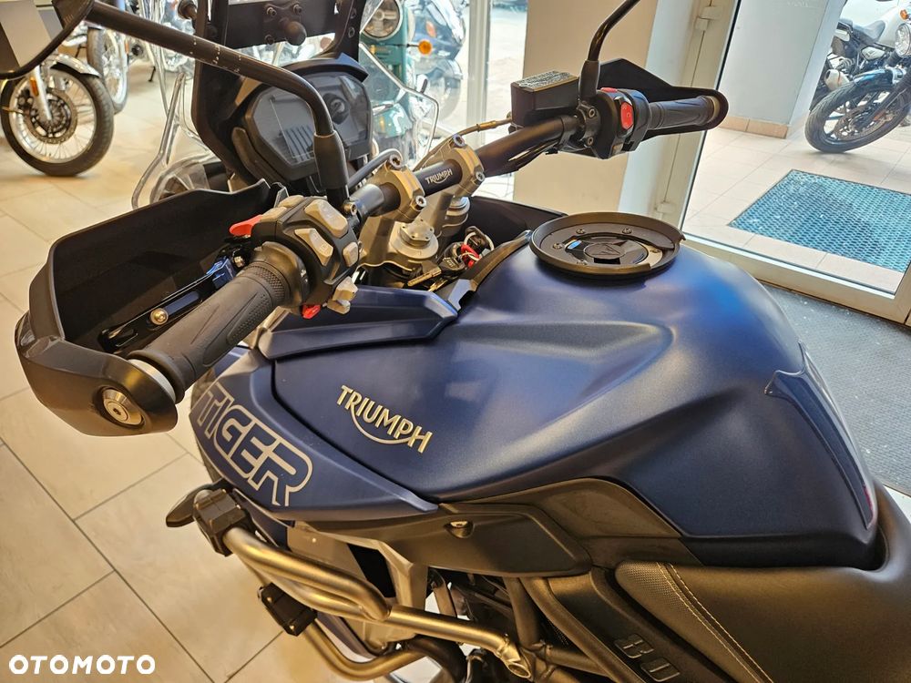 Triumph Tiger - 10