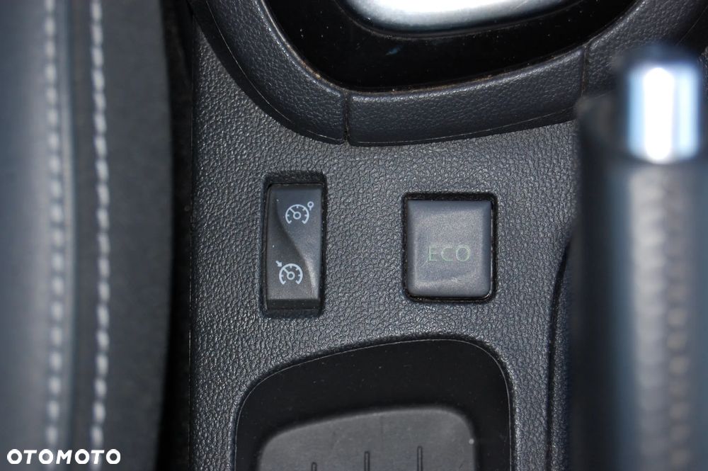 Renault Clio Energy TCe 120 EDC Bose Edition - 28