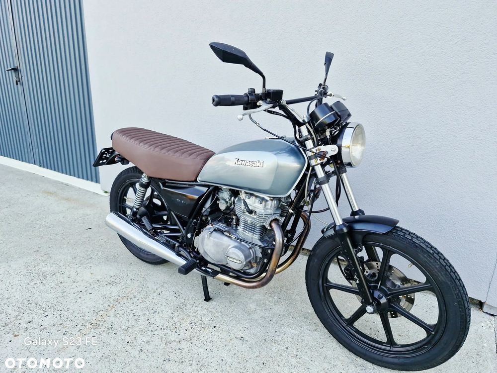 Kawasaki KZ - 11