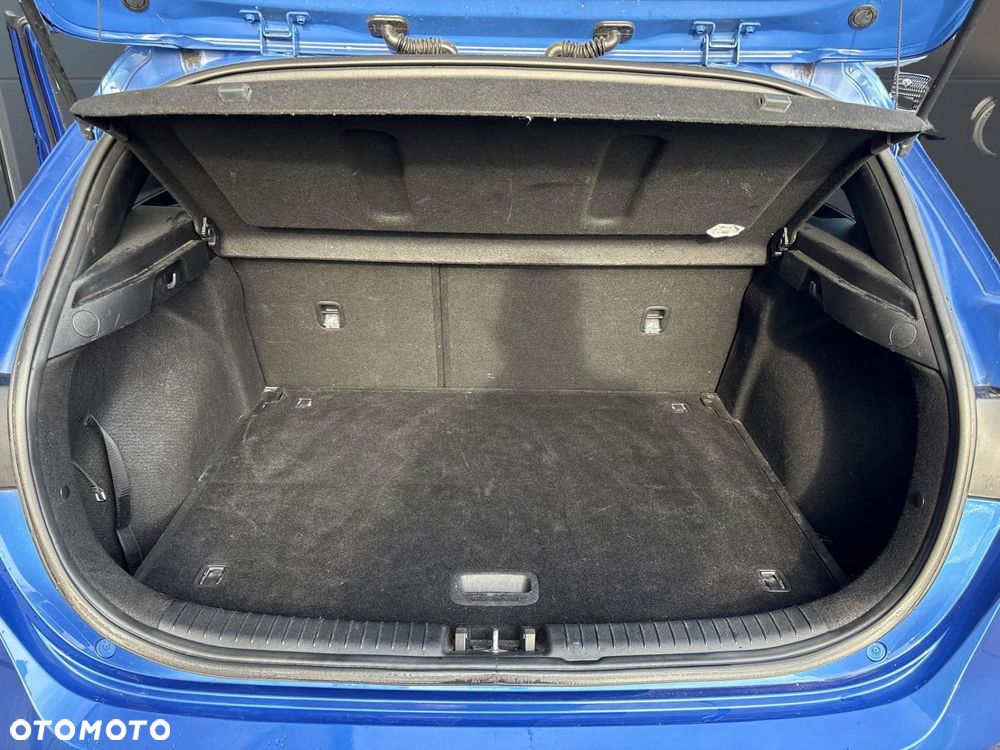 Kia Ceed - 17