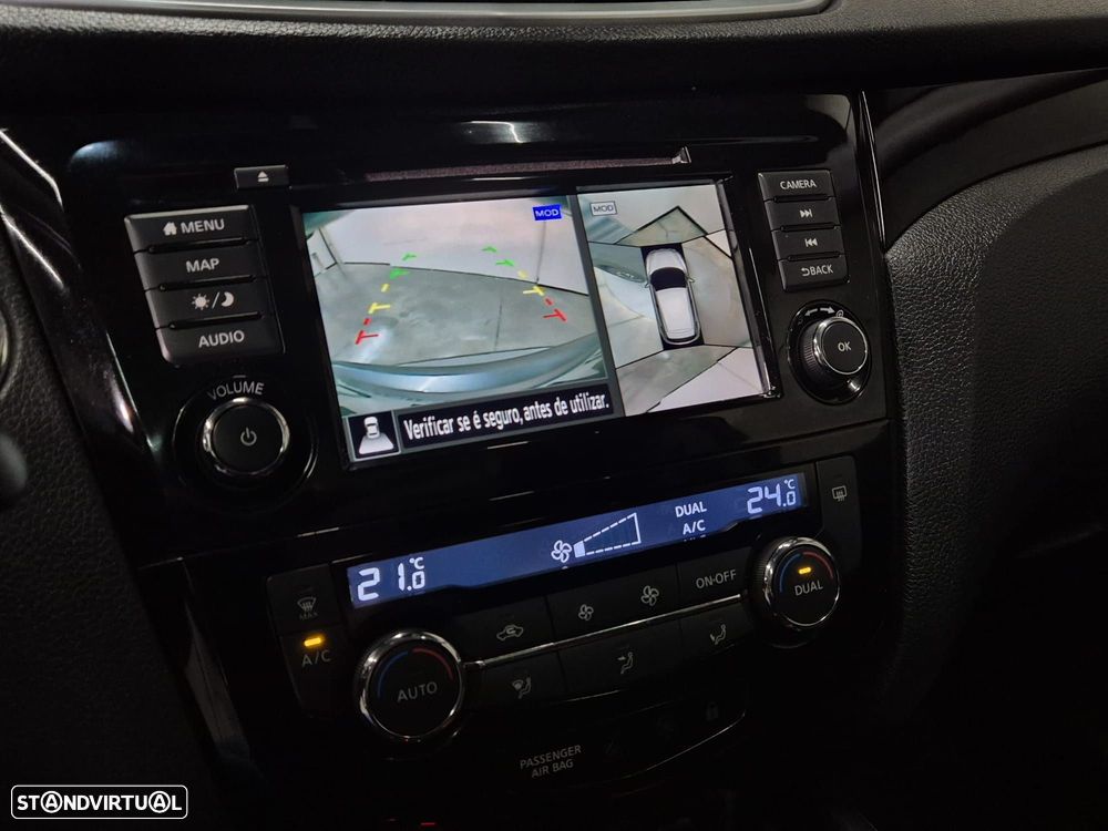 Nissan Qashqai 1.5 dCi N-Connecta J18 - 15