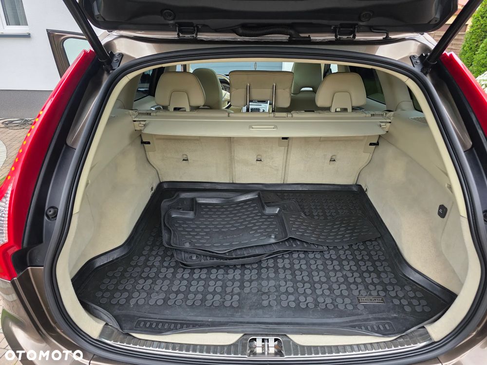 Volvo XC 60 D3 Drive-E Kinetic - 13
