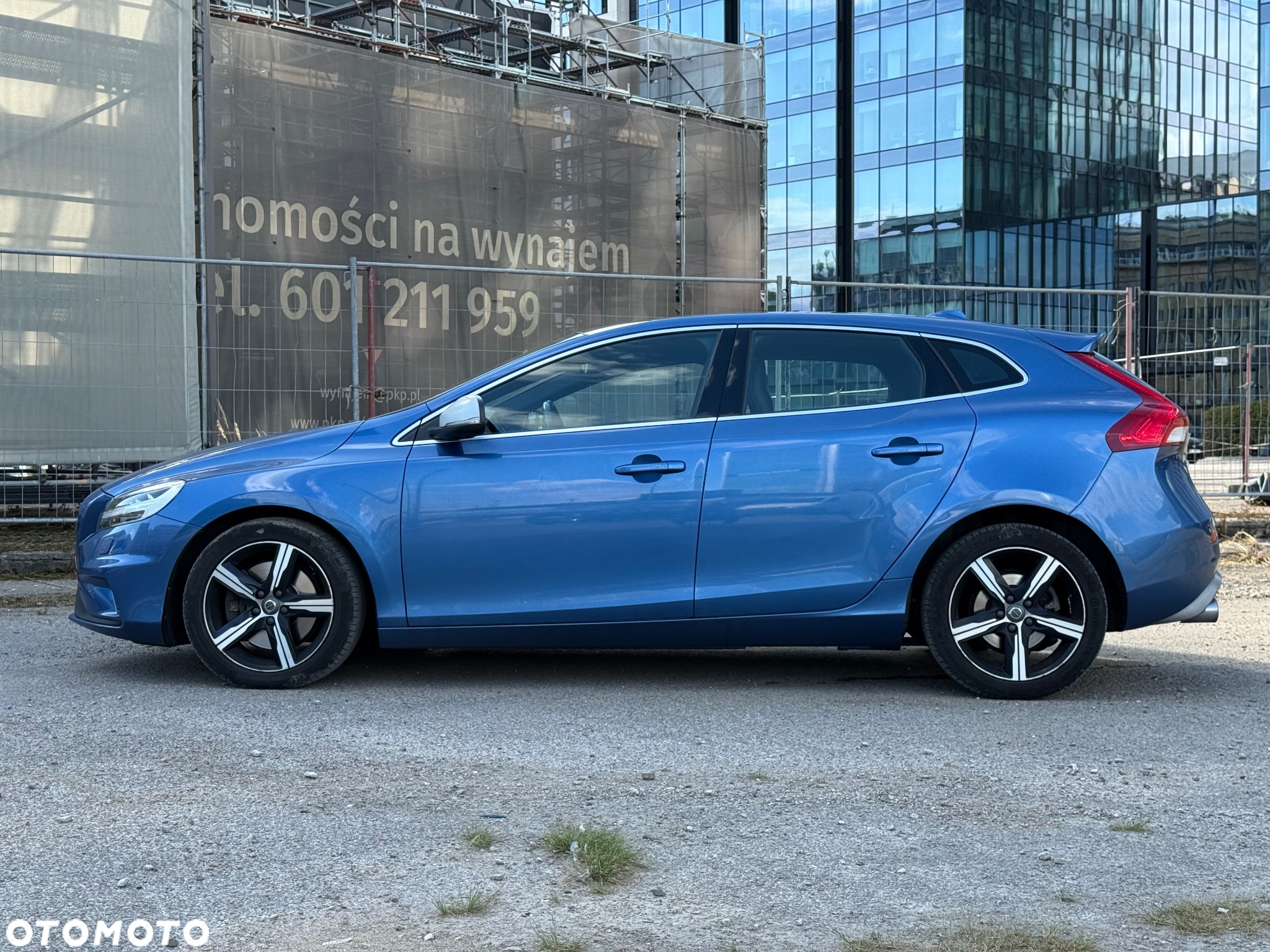 Volvo V40 T4 Drive-E R-Design Momentum - 7