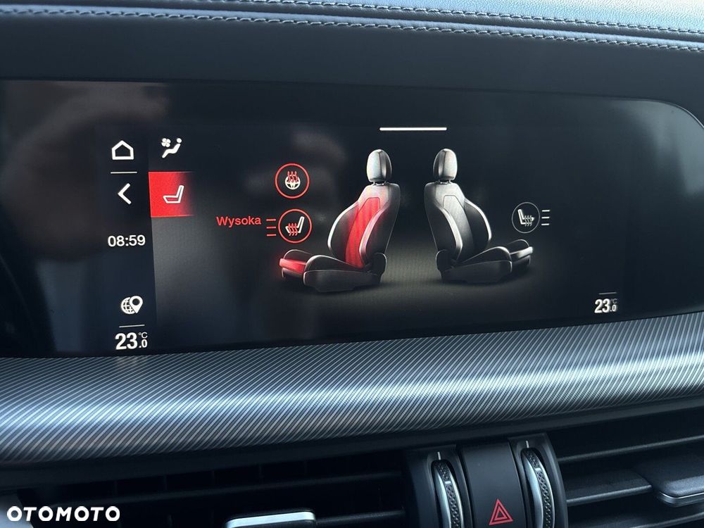 Alfa Romeo Stelvio 2.0 Turbo Veloce Q4 - 29