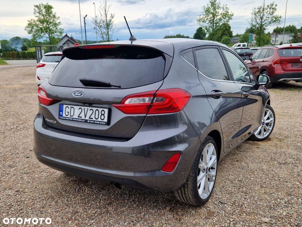 Ford Fiesta 1.0 EcoBoost S&S TITANIUM - 27
