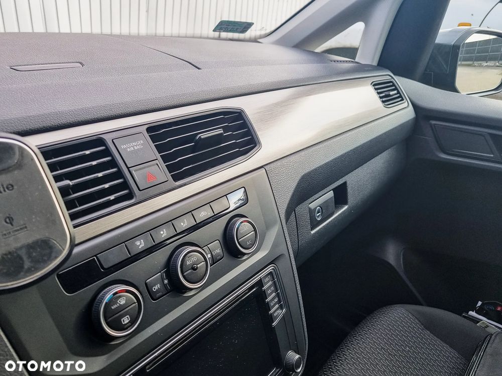 Volkswagen Caddy 2.0 (7-Si.) Maxi Trendline - 16