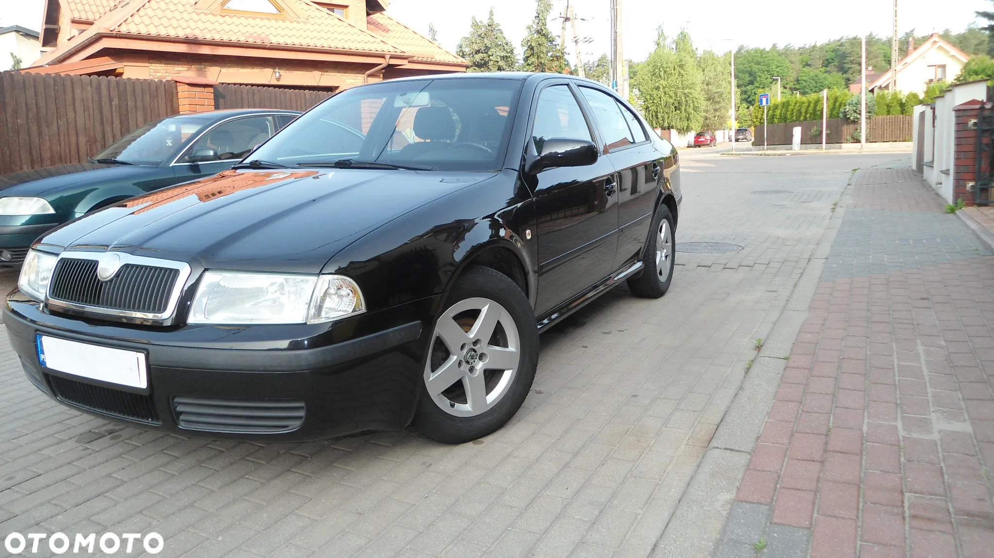 Skoda Octavia 1.6 Ambiente - 2