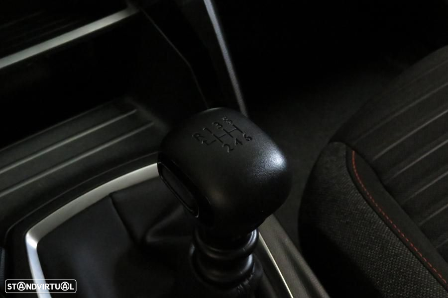 Peugeot 208 1.2 PureTech Active Pack - 23
