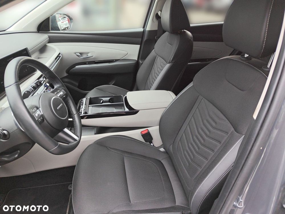 Hyundai Tucson - 12