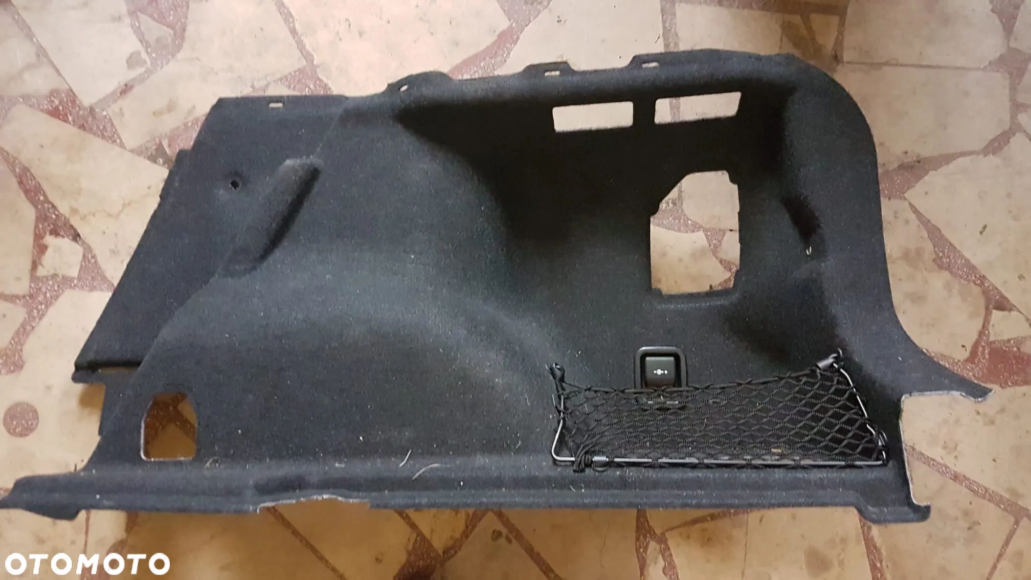 BMW E84 X1 BOCZEK BAGAŻNIKA PRAWY 2991188 - 1